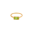 Anillo oro amarillo de 18K con peridoto corte esmeralda For Discount