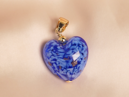 Dije en oro amarillo de 18K corazón murano azul y blanco Hot on Sale