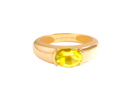 Anillo en oro amarillo de 18K aro grueso con citrino oval For Sale